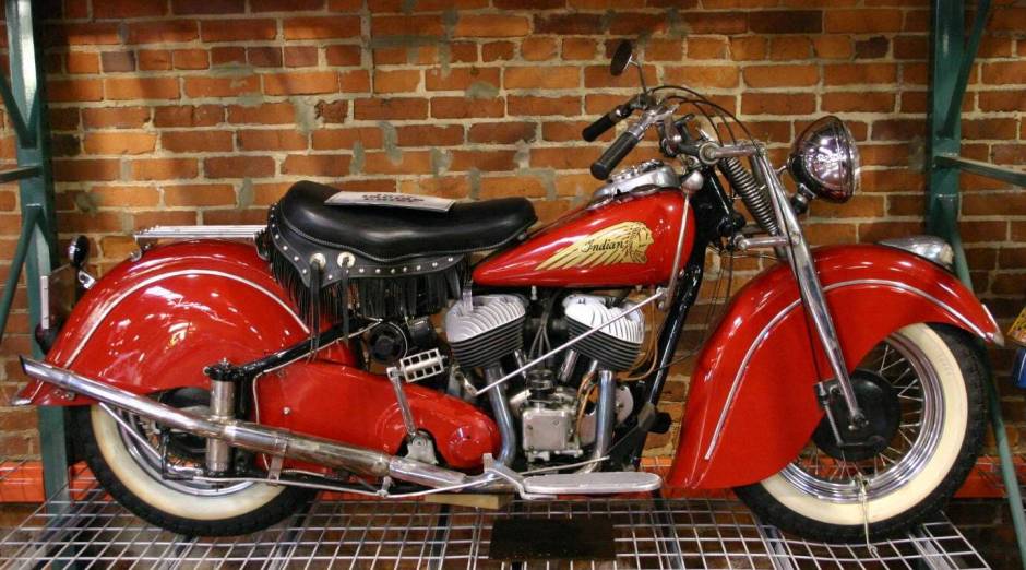 Classic Motorcycles - 1947 Indian Chief Twin-Cylinder